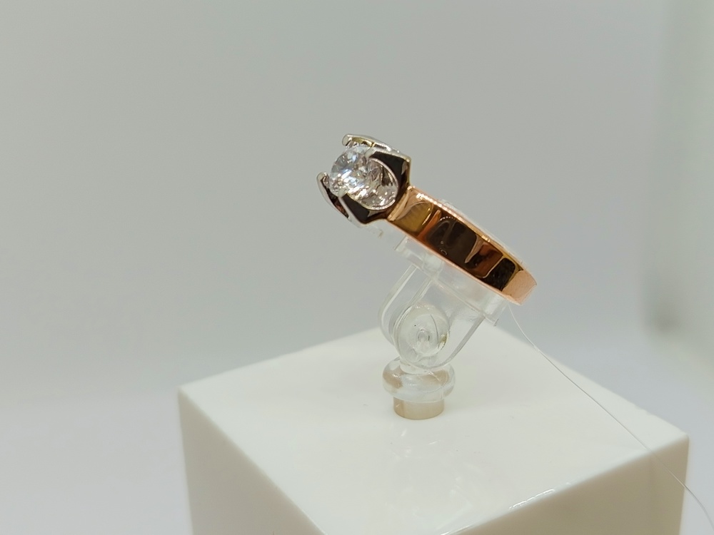 КОЛЬЦО С КАМНЕМ (Au 585)