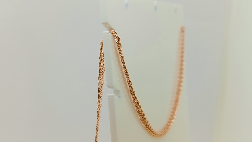 ЦЕПЬ ПУСТОТЕЛАЯ Нона (Au 585)