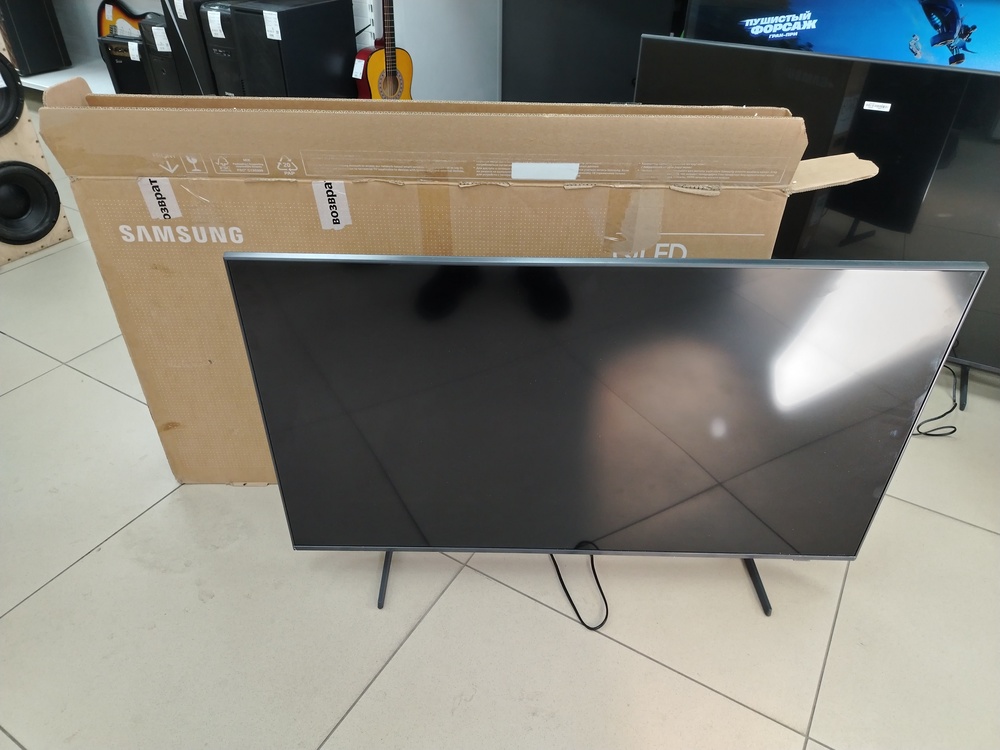QLED Телевизор Samsung QE43QEF1AUXRU