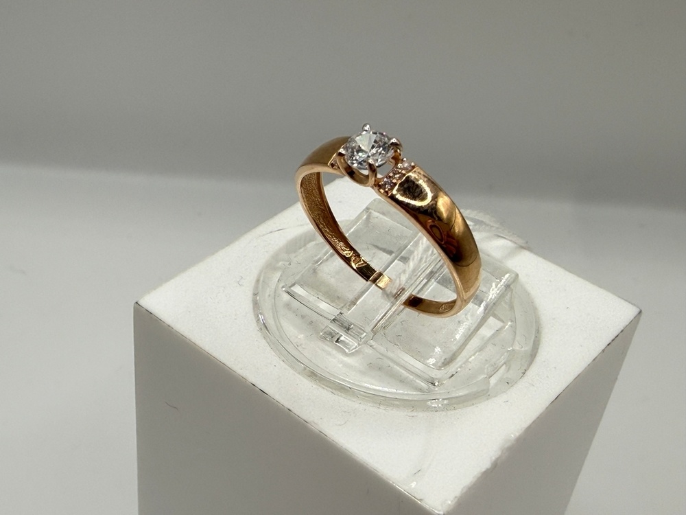 КОЛКМИ585 КОЛЬЦО С КАМНЯМИ (Au 585)