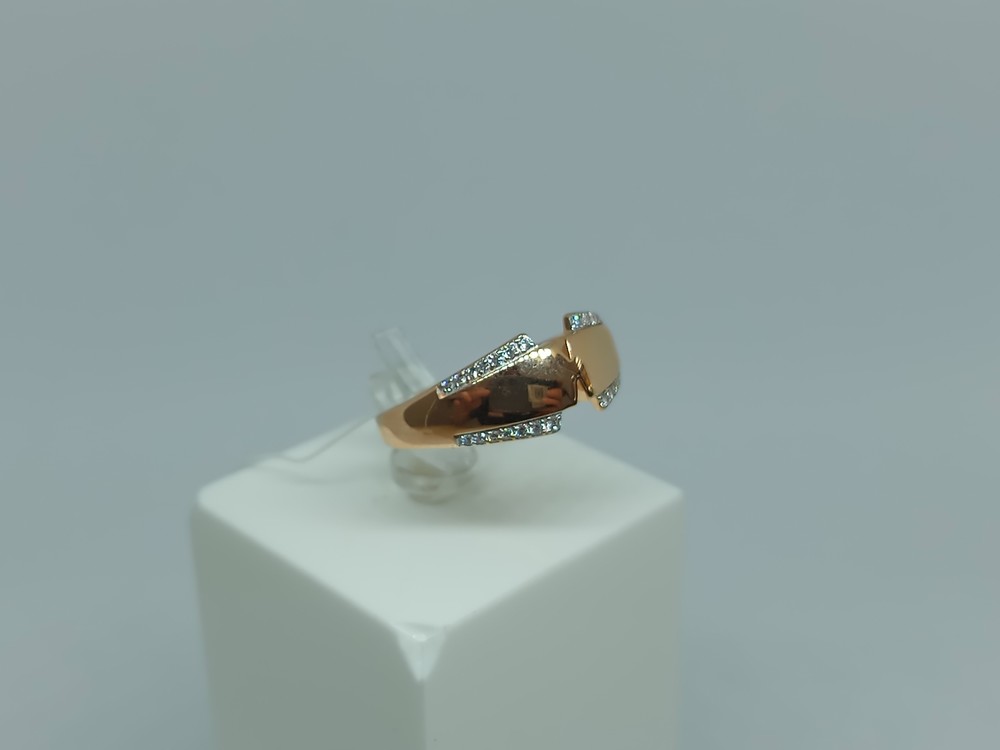 КОЛЬЦО С КАМНЯМИ (Au 585)