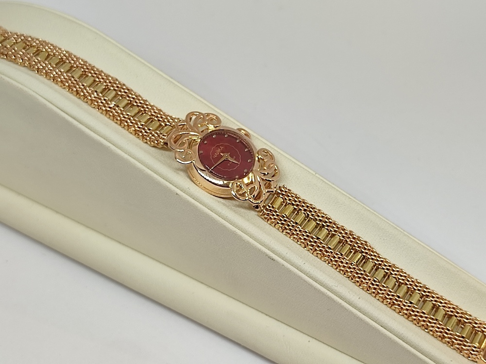 ЧАСЫ ЧАЙКА (Au 583)