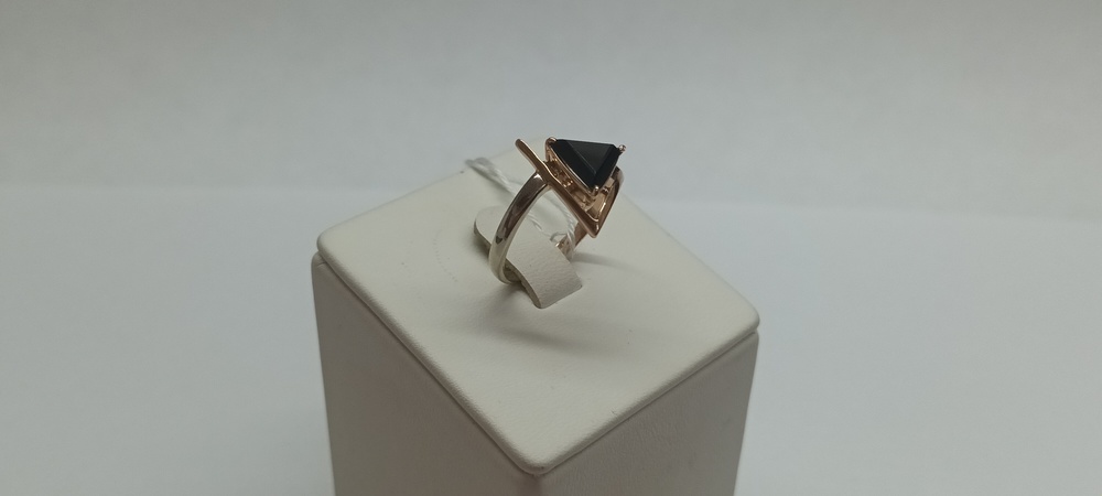 КОЛЬЦО С КАМНЕМ (Au 585)