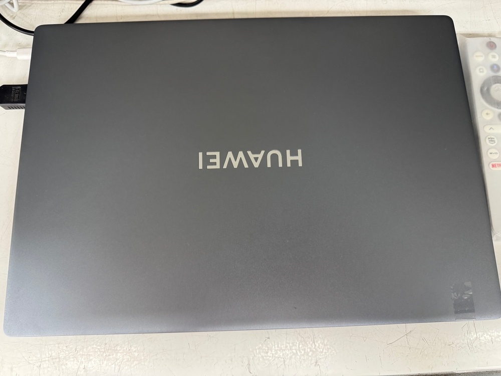 Ноутбук Huawei; Core I5-12400F, Intel UHD Graphics, 8 Гб, Нет, 400 Гб