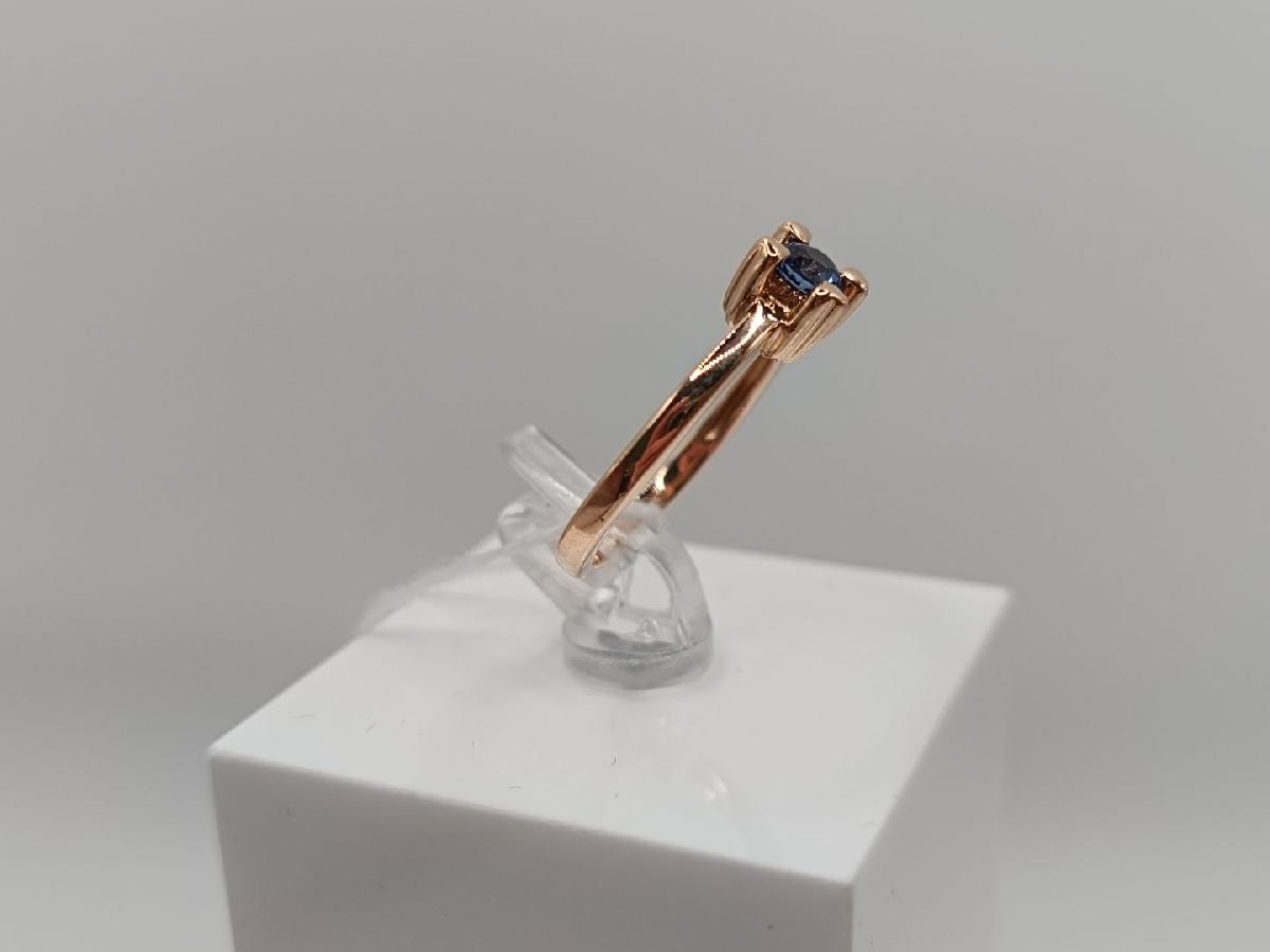 КОЛКМ585 КОЛЬЦО С КАМНЕМ (Au 585)