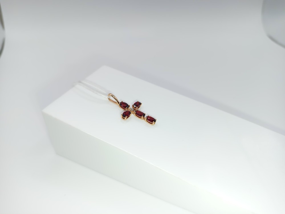 ПОДККИ585 ПОДВЕСКА КРЕСТ С КАМНЯМИ (Au 585)