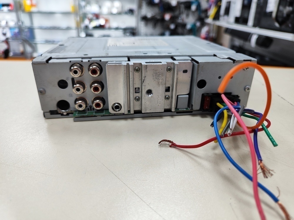 Автомагнитола Alpine CDE-192R