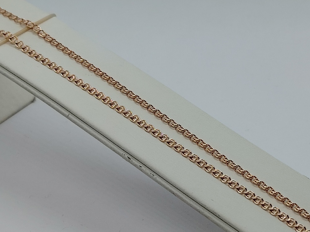 ЦЕПЬ ПУСТОТЕЛАЯ Лав (Au 585)