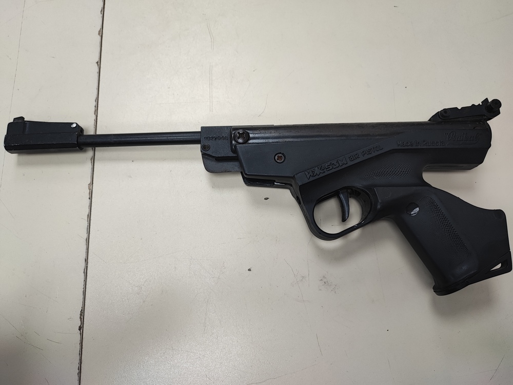 Пистолет пневматический ИЖ 53М