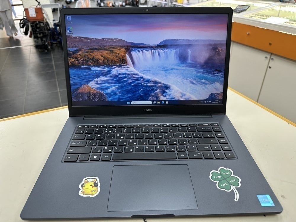 Ноутбук Xiaomi redmibook 15 xma2101-bn; I3-1115G4, HD Graphics, 8 Гб, 250 Гб, Нет