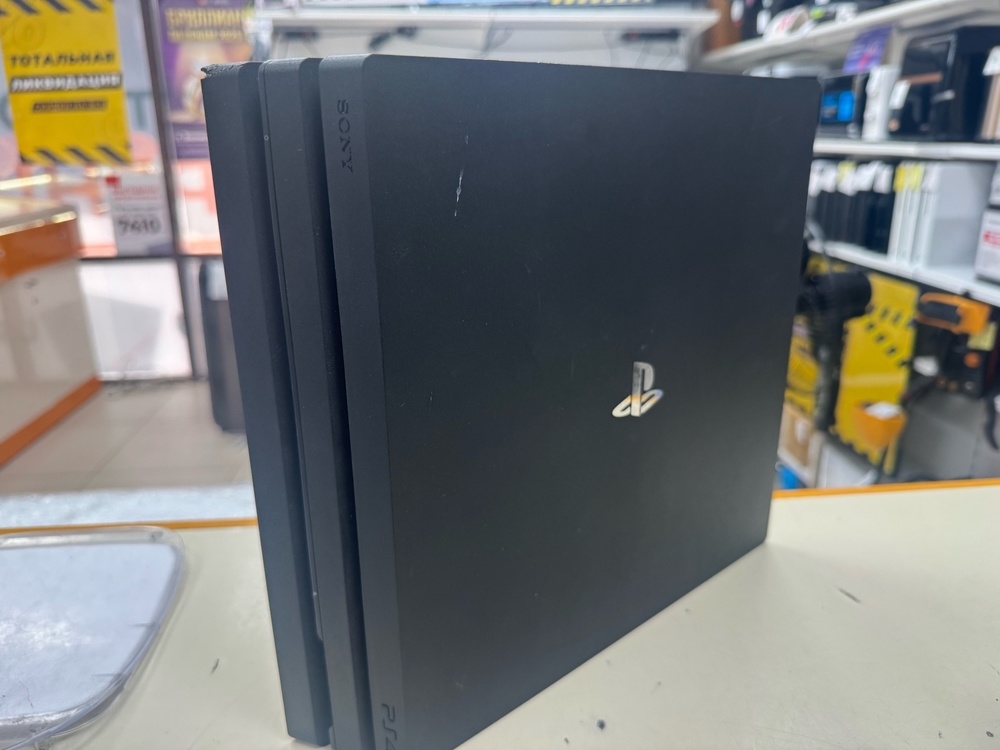 Игровая приставка PlayStation 4 Pro 1Tb