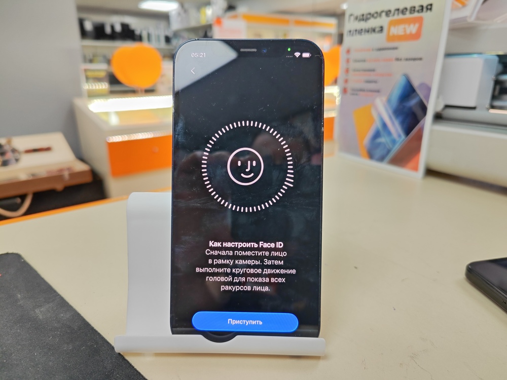Смартфон Apple iPhone 12 64Gb