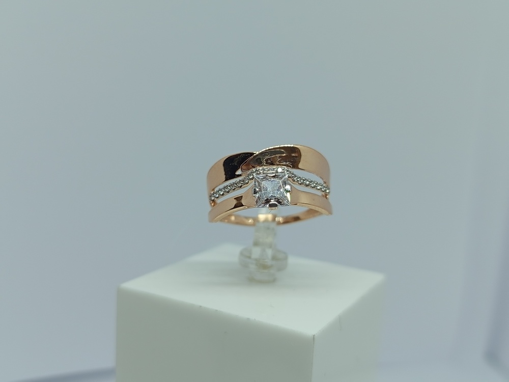 КОЛЬЦО С КАМНЯМИ (Au 585)