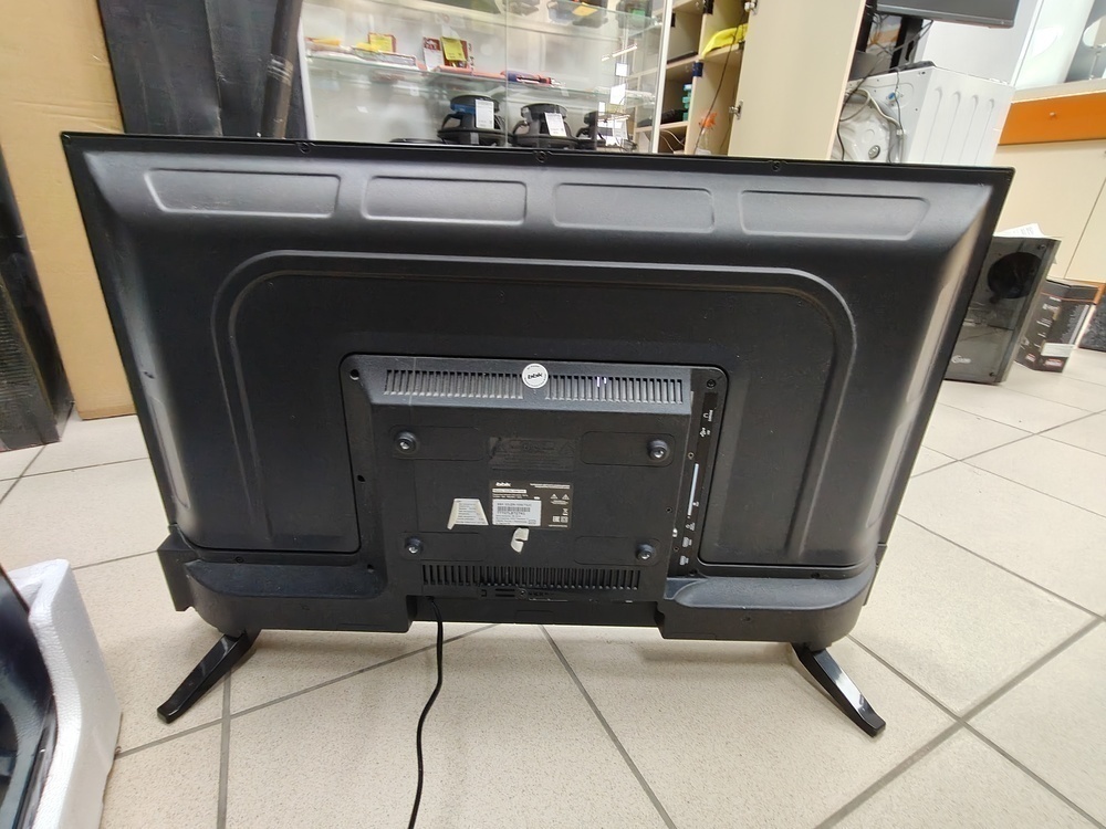 LED Телевизор BBK 32LEM1056