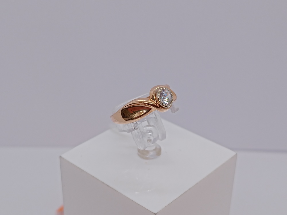 КОЛЬЦО С КАМНЕМ (Au 585)