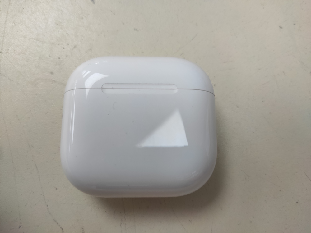 Наушники беспроводные Apple Airpods 4