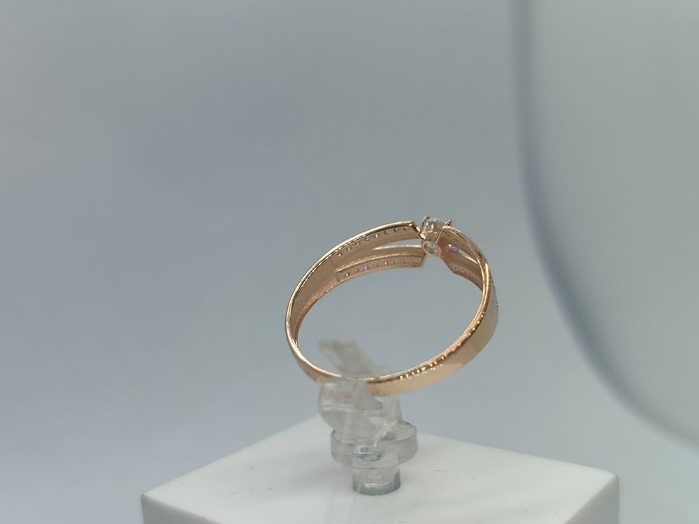 КОЛЬЦО С КАМНЯМИ (Au 585)