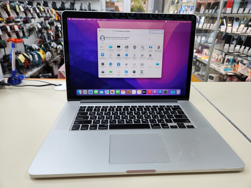 Ноутбук Apple MacBook Pro с дисплеем Retina 15 дюймов (2015) A1398