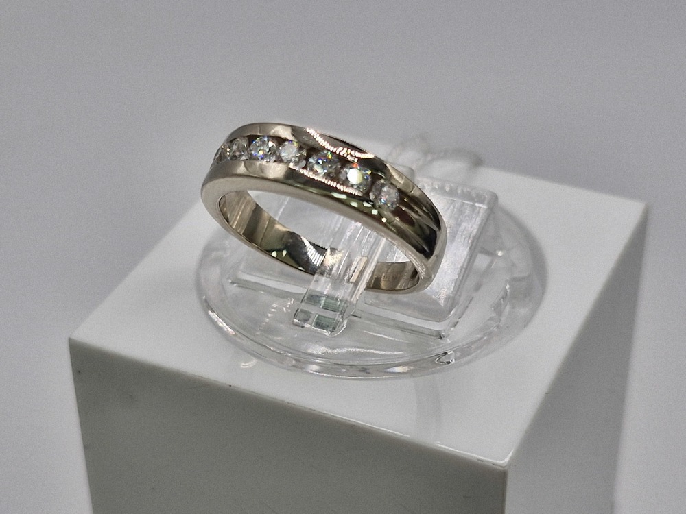 КОЛЬЦО БРИЛЛИАНТ Au 585