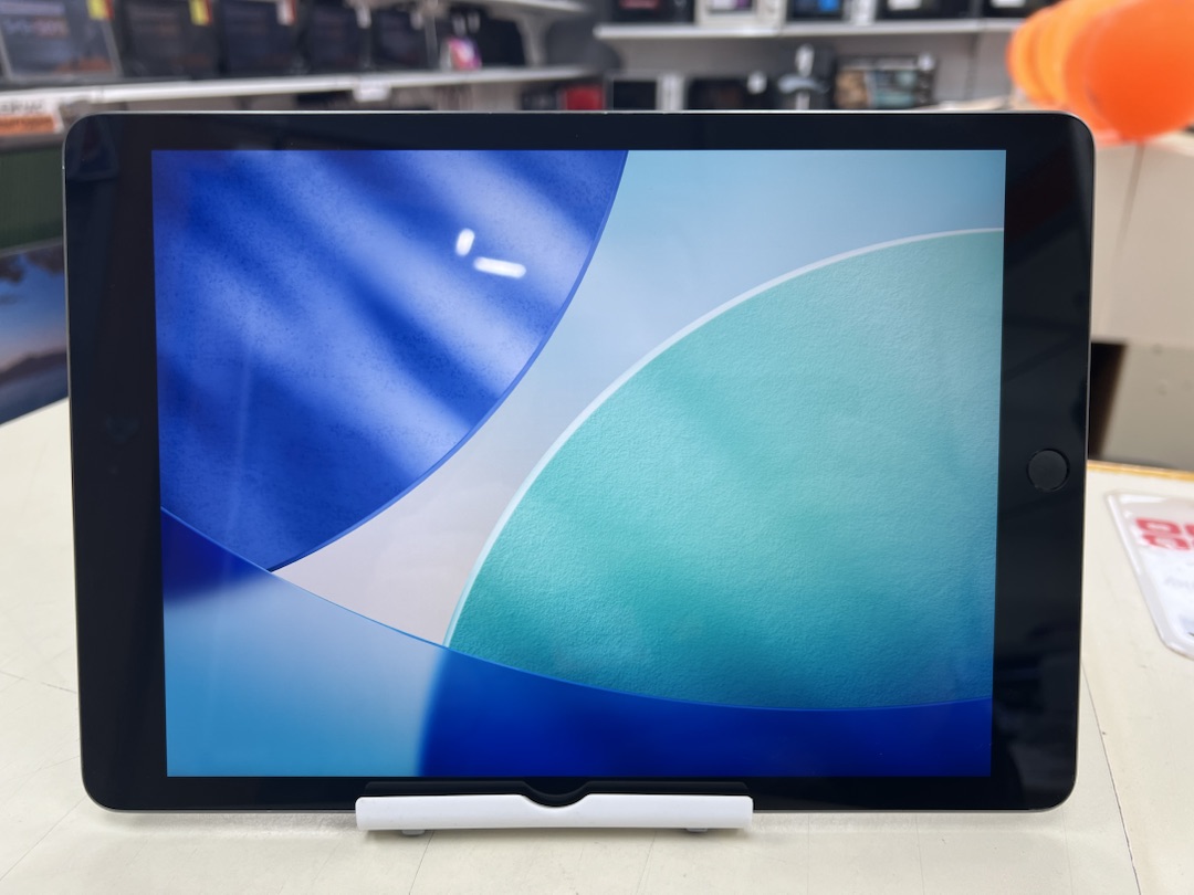 Планшет Apple iPad 9 64 ГБ (2021 A2602 (Wi-Fi)