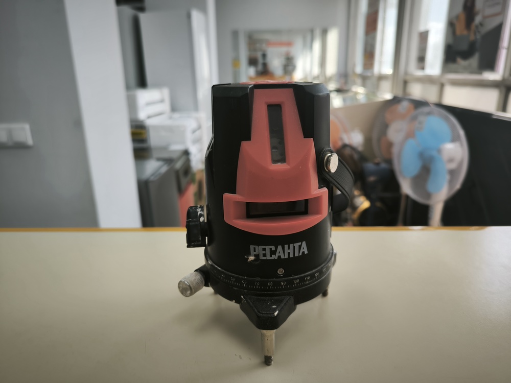 Нивелир Ресанта ПЛ-3;