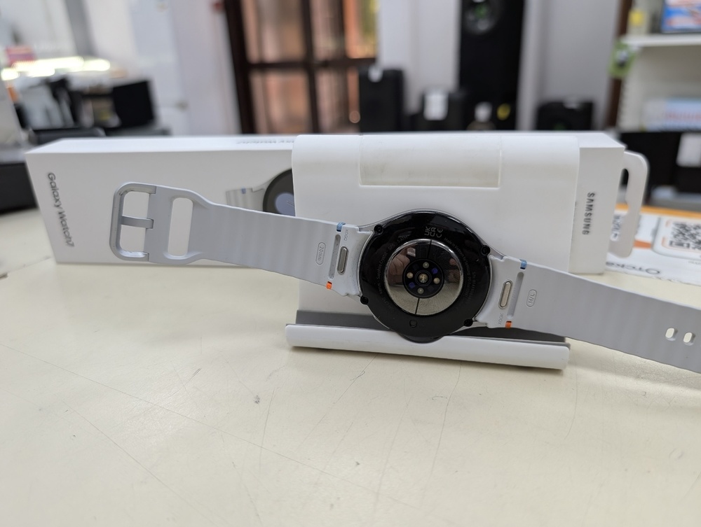 Смарт-часы Samsung Galaxy Watch 7 44mm
