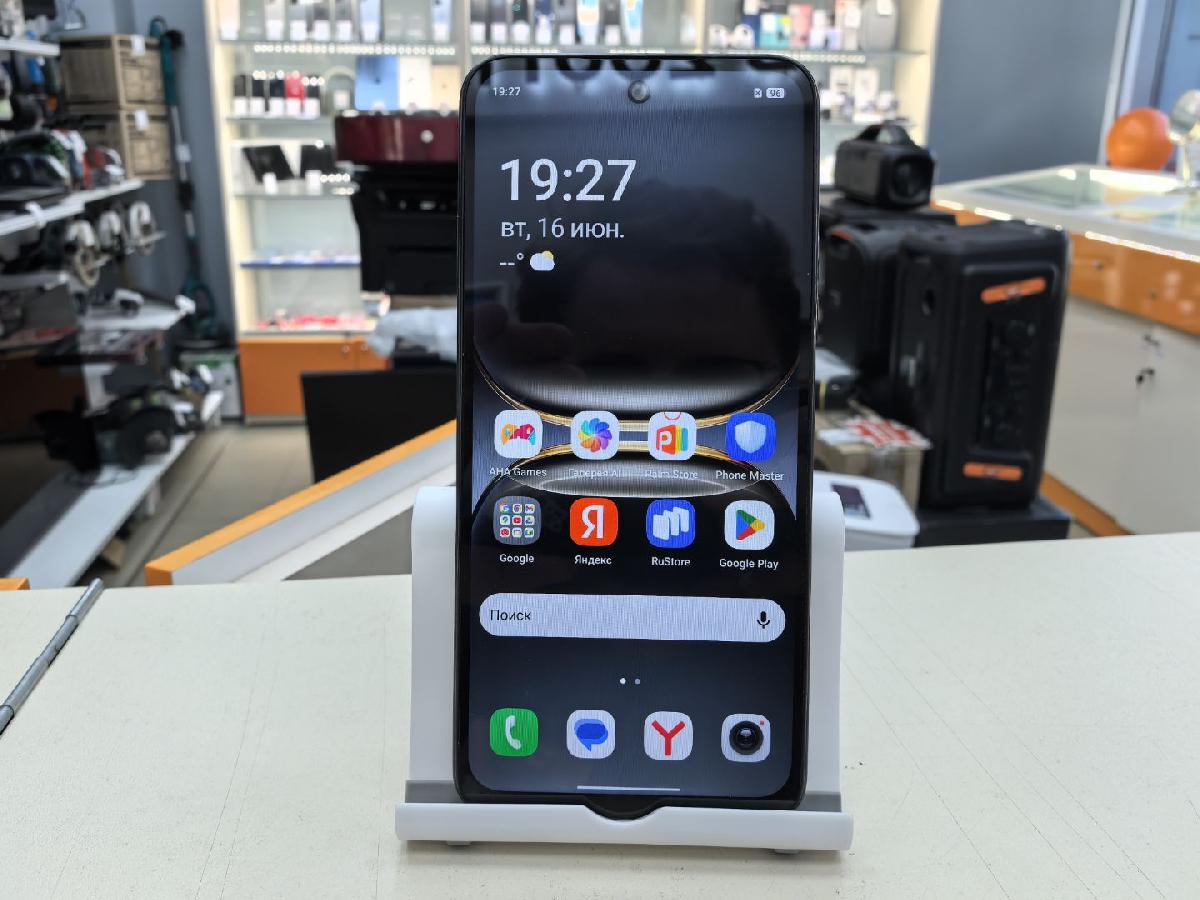 Смартфон Tecno Spark Go 2 3/64Gb