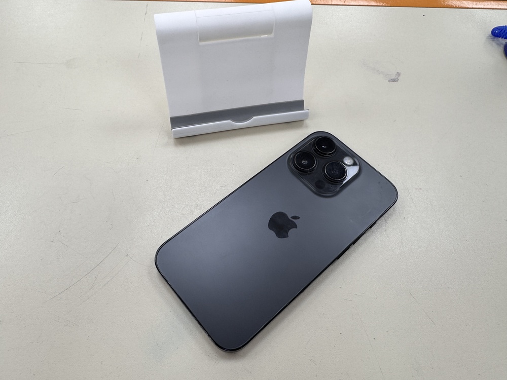 Смартфон Apple Iphone 14 Pro 256Gb