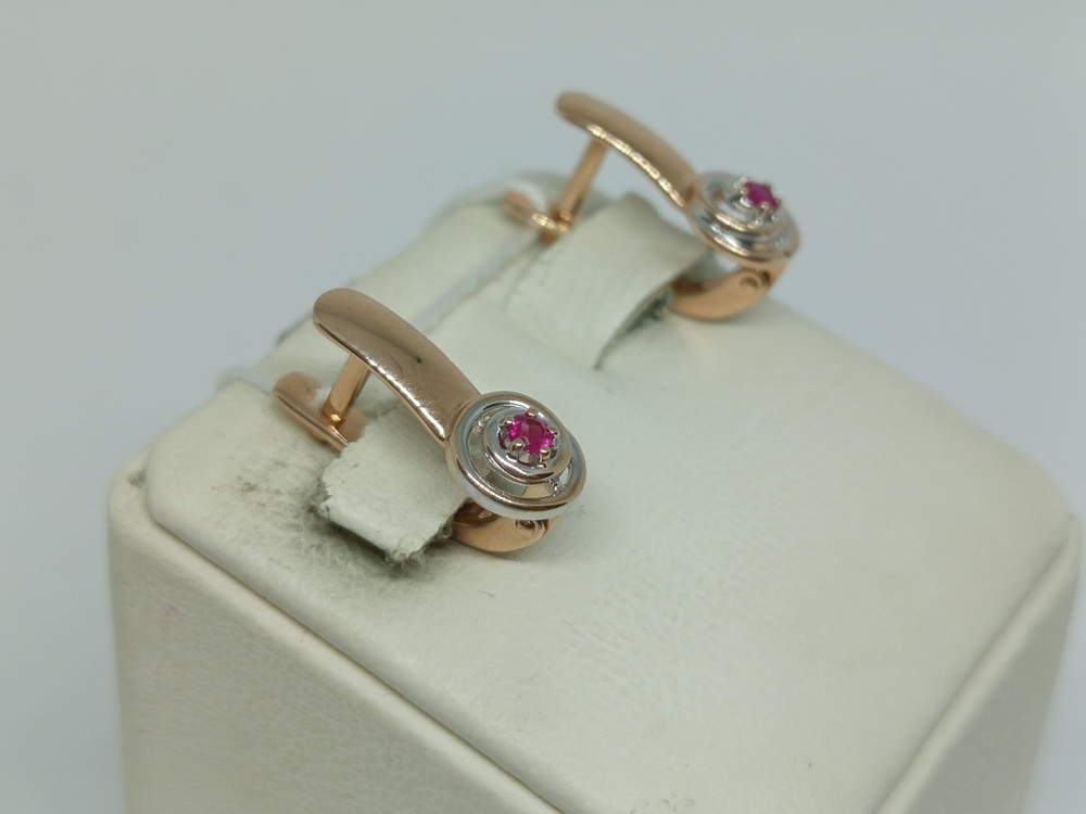 СКМ585 СЕРЬГИ С КАМНЕМ (Au 585)