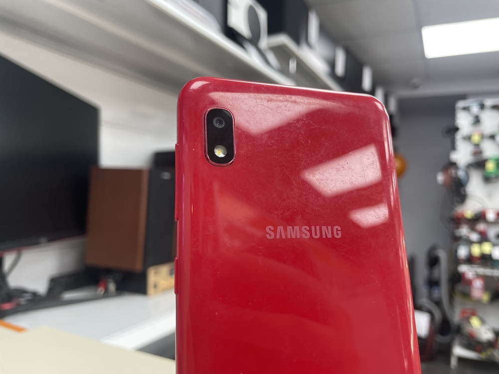 Смартфон Samsung Galaxy A10 2/32