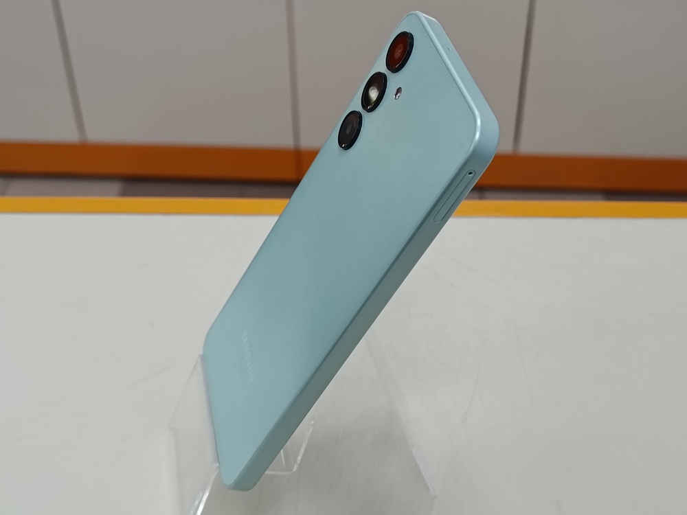 Смартфон Samsung Galaxy A16 4/128