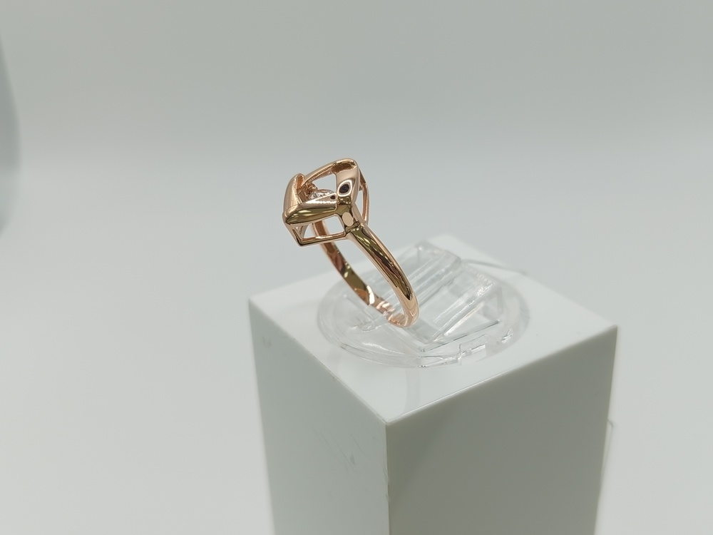 КОЛЬЦО С КАМНЕМ (Au 585)