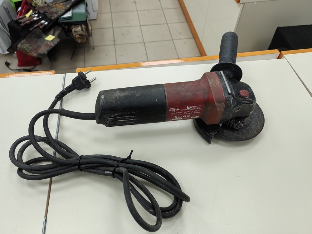 Угловая шлифмашина Elitech 0812