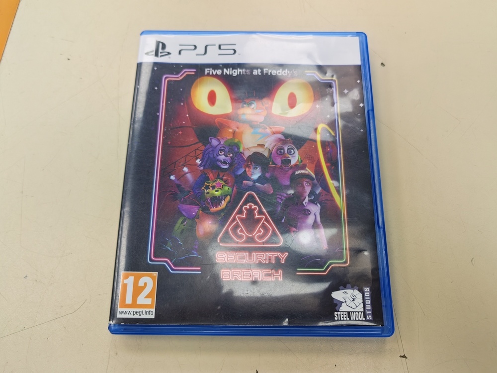 Игра Playstation 5 Five Nights AT Freddy's : Security Breach