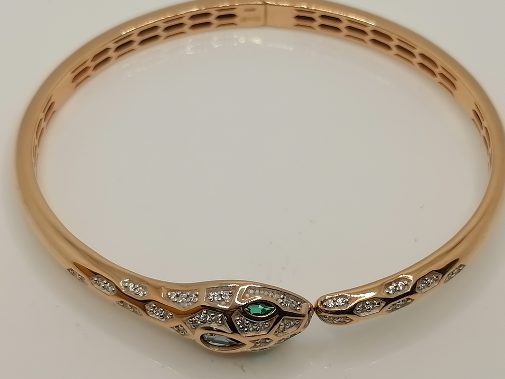 БРАСЛЕТ ЖЕСТКИЙ с камнями (Au 585)