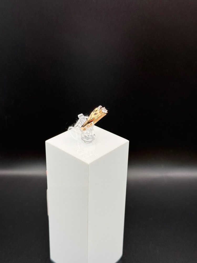 КОЛКМИ585 КОЛЬЦО С КАМНЯМИ (Au 585)