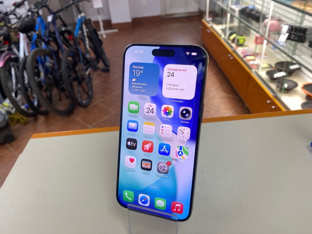 Смартфон Apple iPhone 15 Pro Max 256Gb
