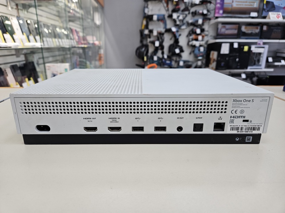 Игровая приставка Xbox One S 1TB