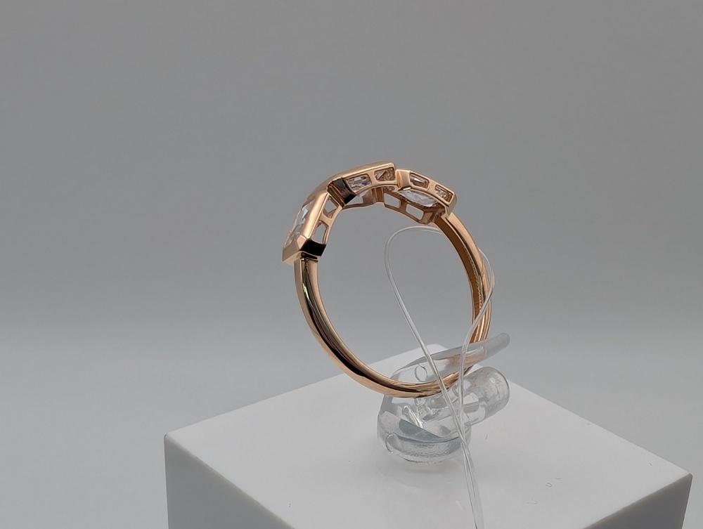 КОЛЬЦО С КАМНЯМИ (Au 585)