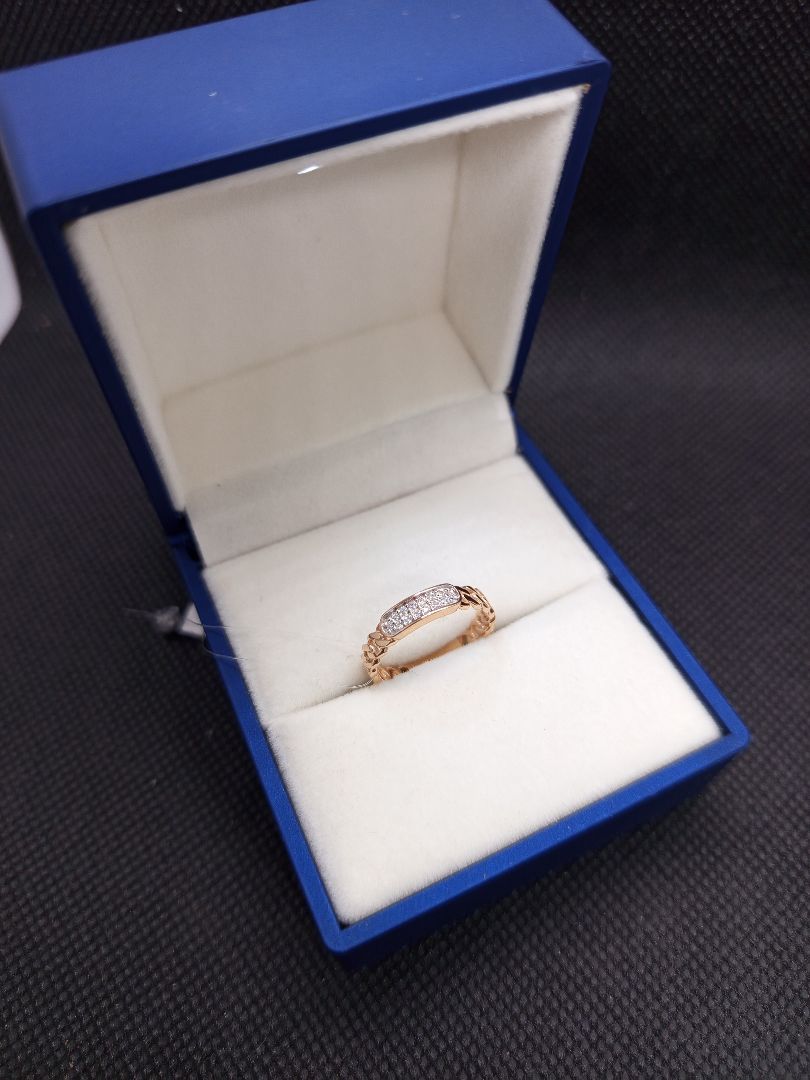 КОЛЬЦО С КАМНЯМИ (Au 585)