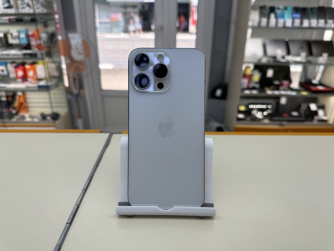 Смартфон Apple iPhone 15 Pro Max 256Gb