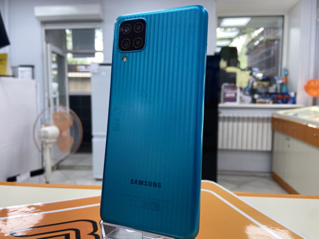 Смартфон Samsung Galaxy M12 3/32