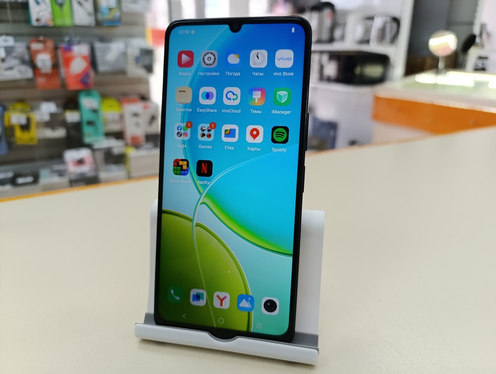 Смартфон Vivo Y04 4/128