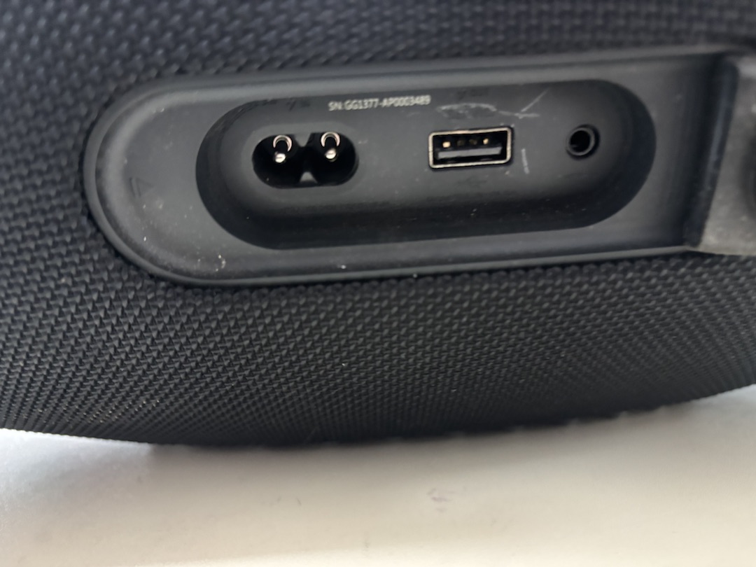 Портативная акустика JBL boombox 3
