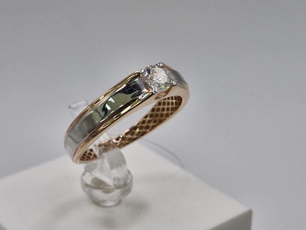 КОЛЬЦО С КАМНЕМ (Au 585)