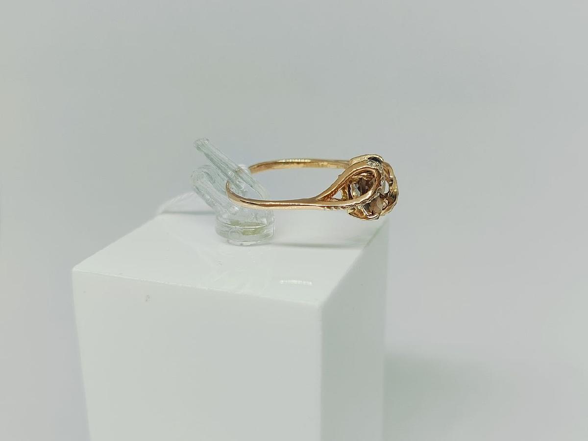 КОЛЬЦО С КАМНЯМИ (Au 585)