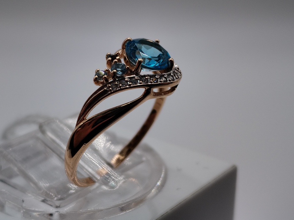 КОЛКМИ585 КОЛЬЦО С КАМНЯМИ (Au 585)