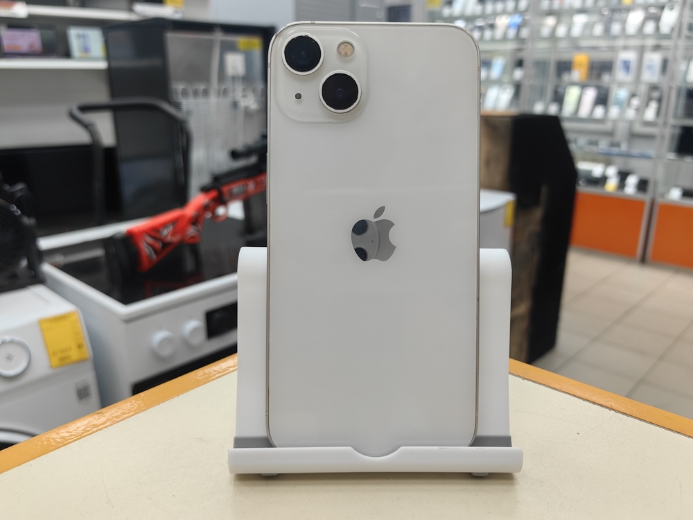 Смартфон Apple iPhone 13 128Gb