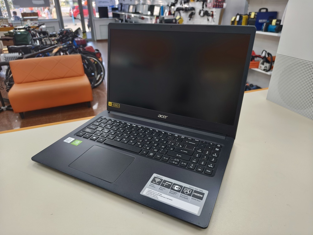 Ноутбук Acer; Core i3-10110U, GeForce MX230, 8 Гб, 256 Гб, Нет