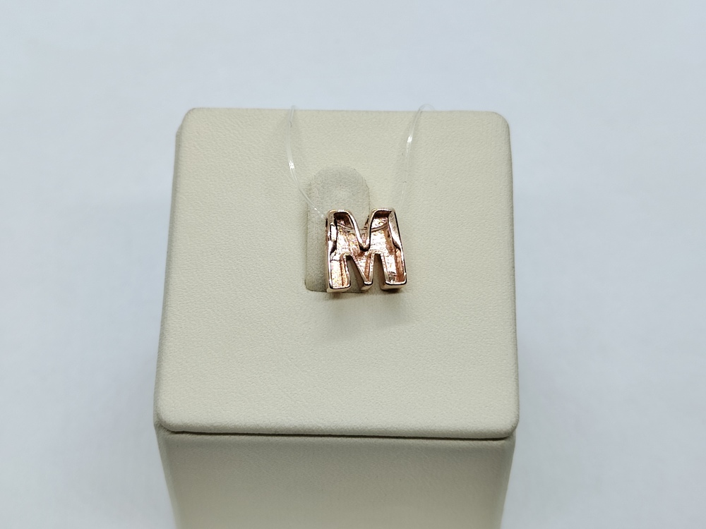 04-63-0084-00 ПОДВЕСКА БУКВА М с камнем (Au 585)